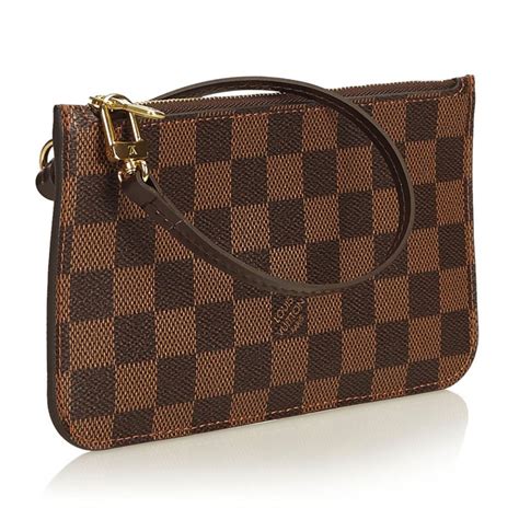 louis vuitton wristler